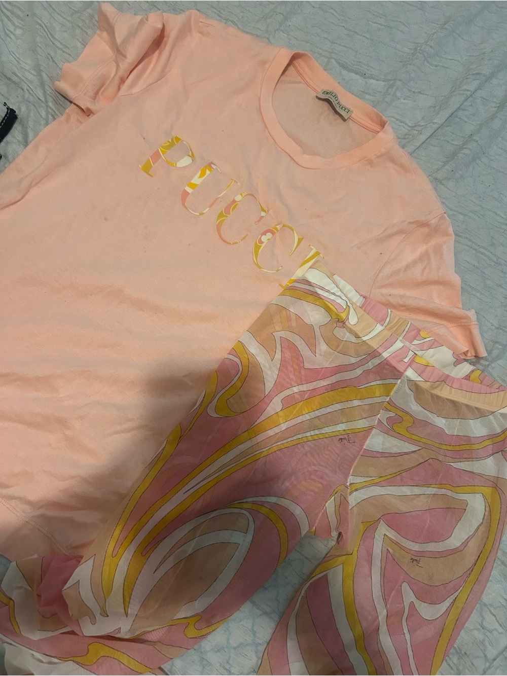 Women Emilio Pucci shirt and leggings